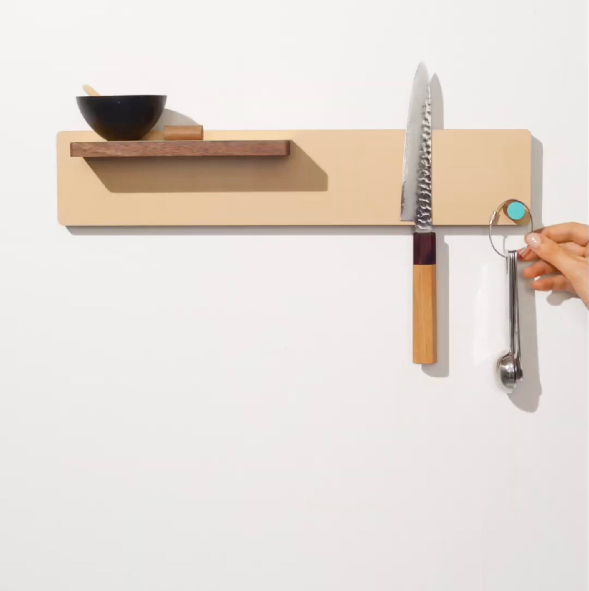 the knife rack - beige