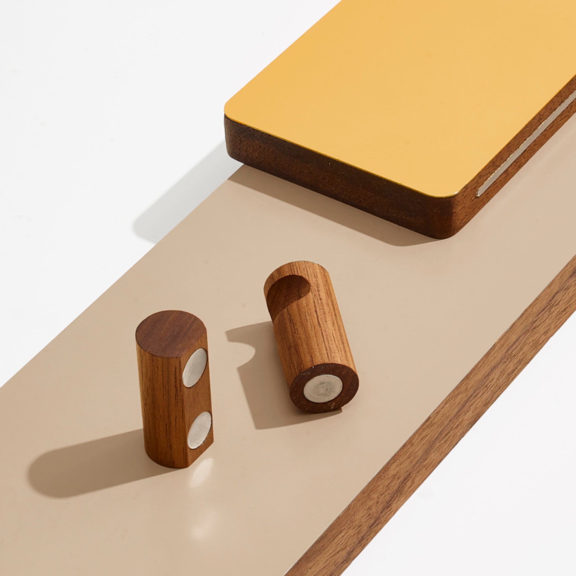 the knife rack - beige