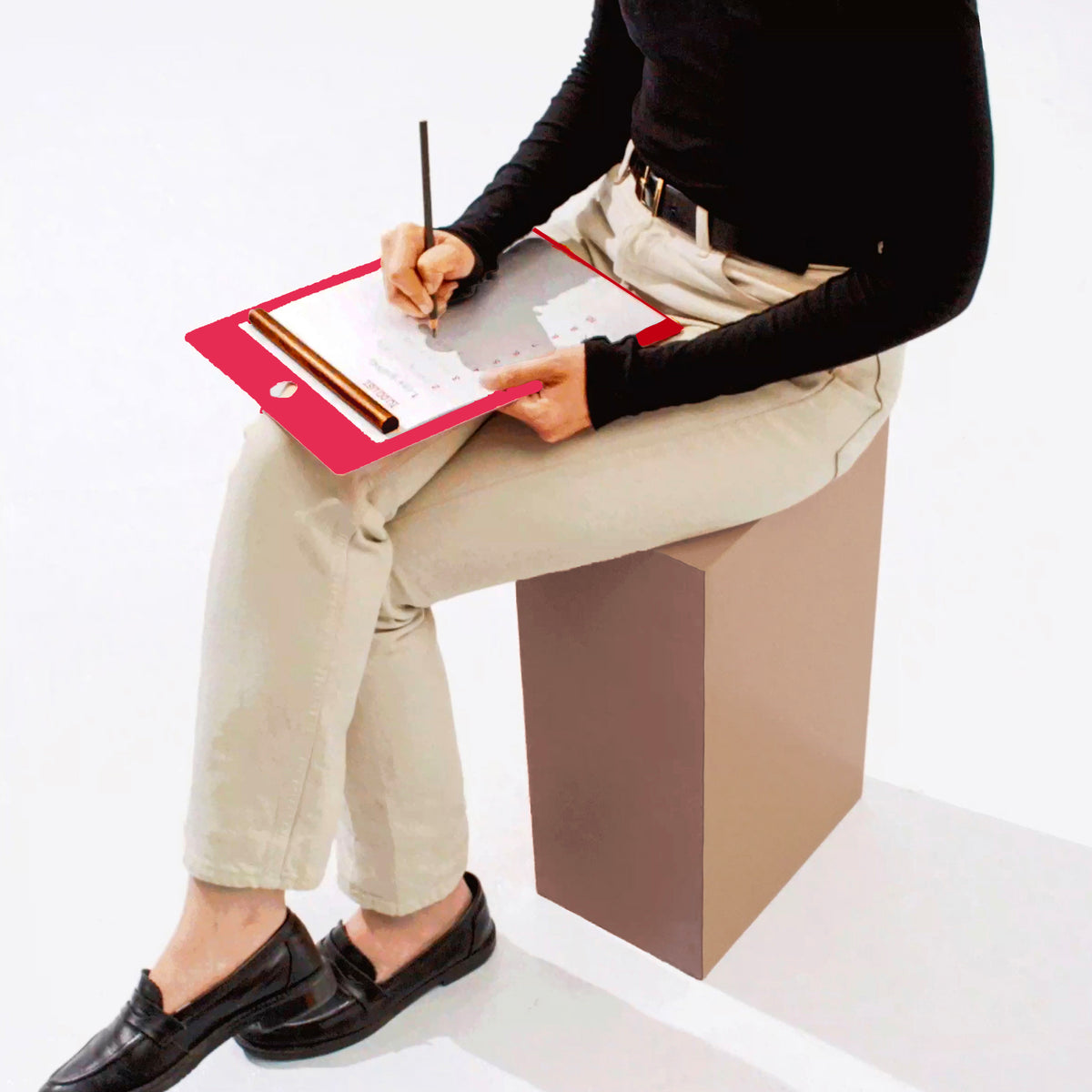 The Magnetic Clipboard - Orange