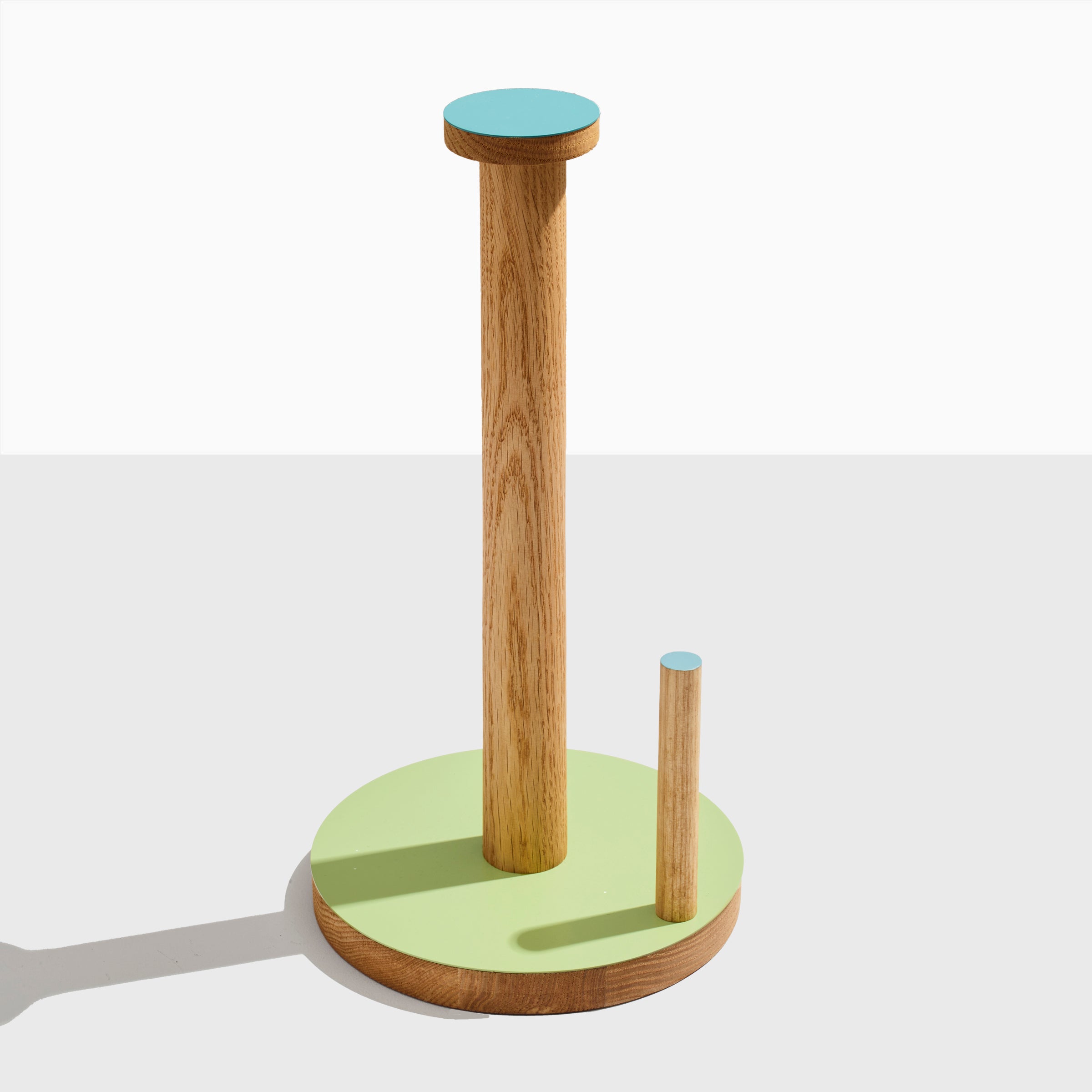 the paper towel keeper - oak/green