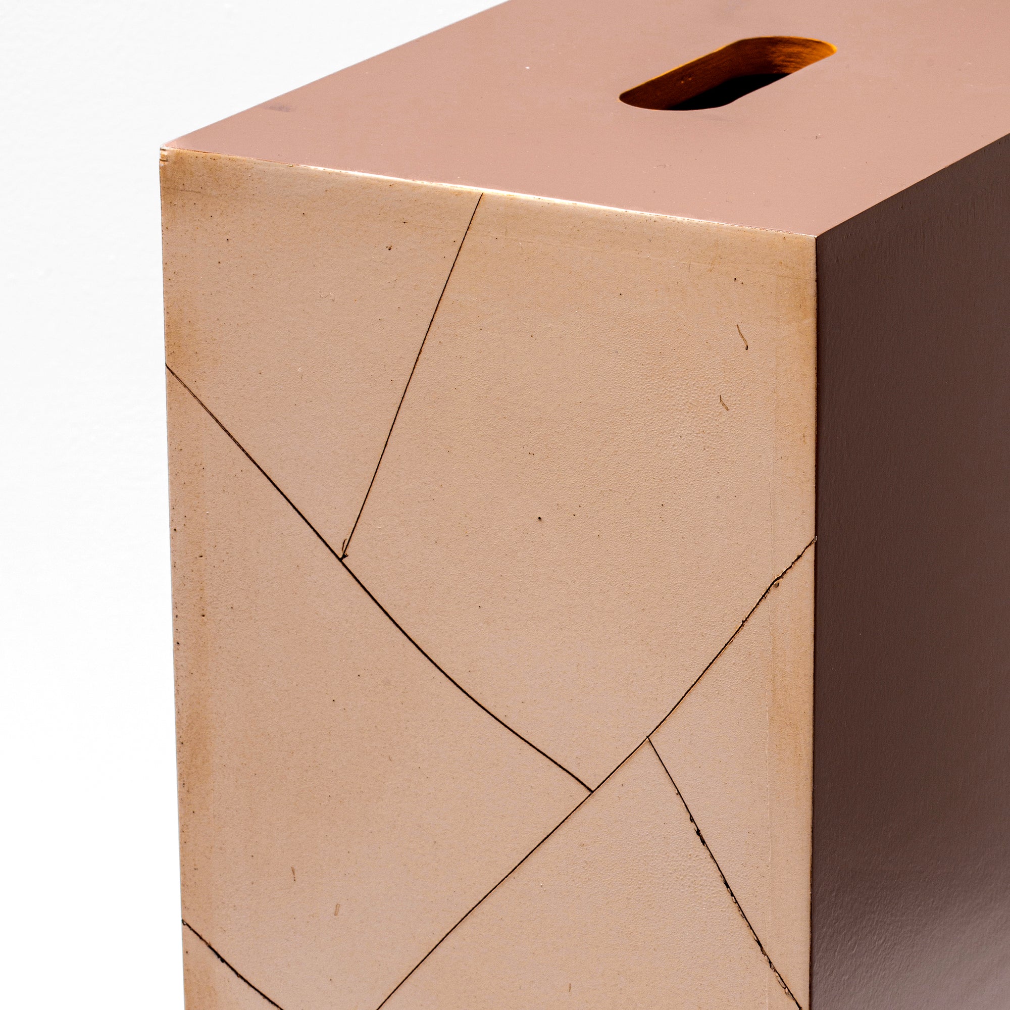 41-the apple box - artist series - ABS Antonio Murado