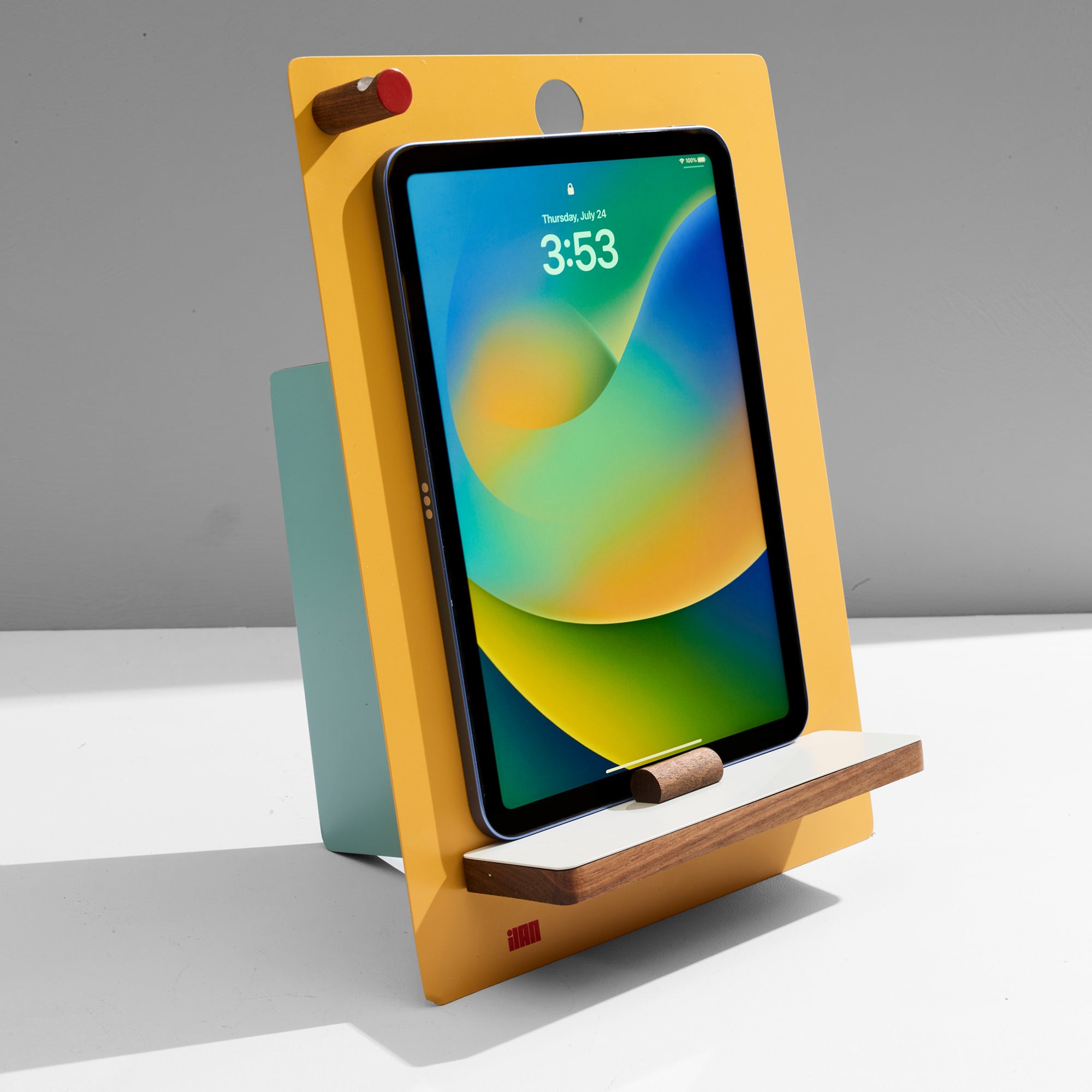 21-the easel - orange