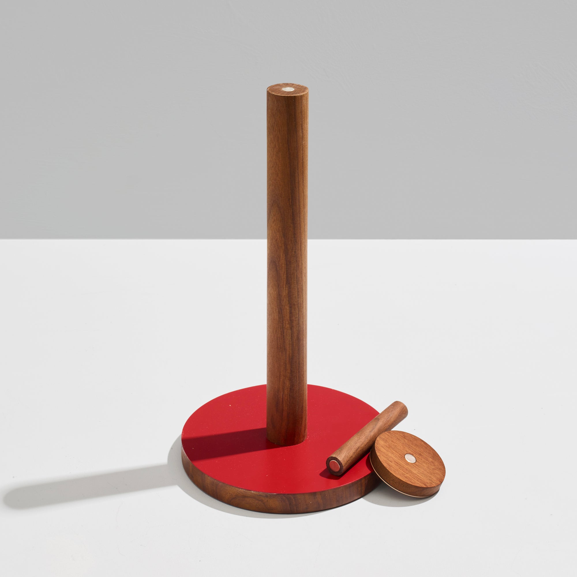04-the paper towel keeper - walnut/red