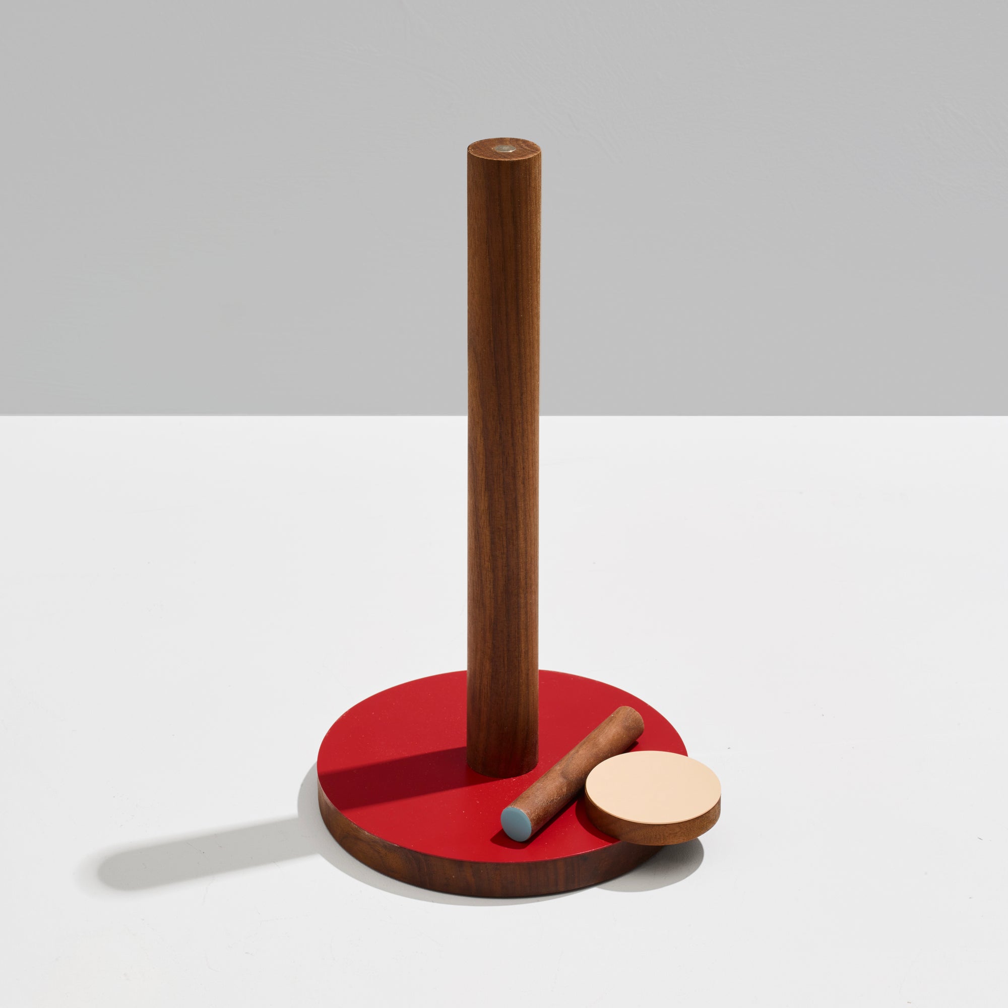 04-the paper towel keeper - walnut/red