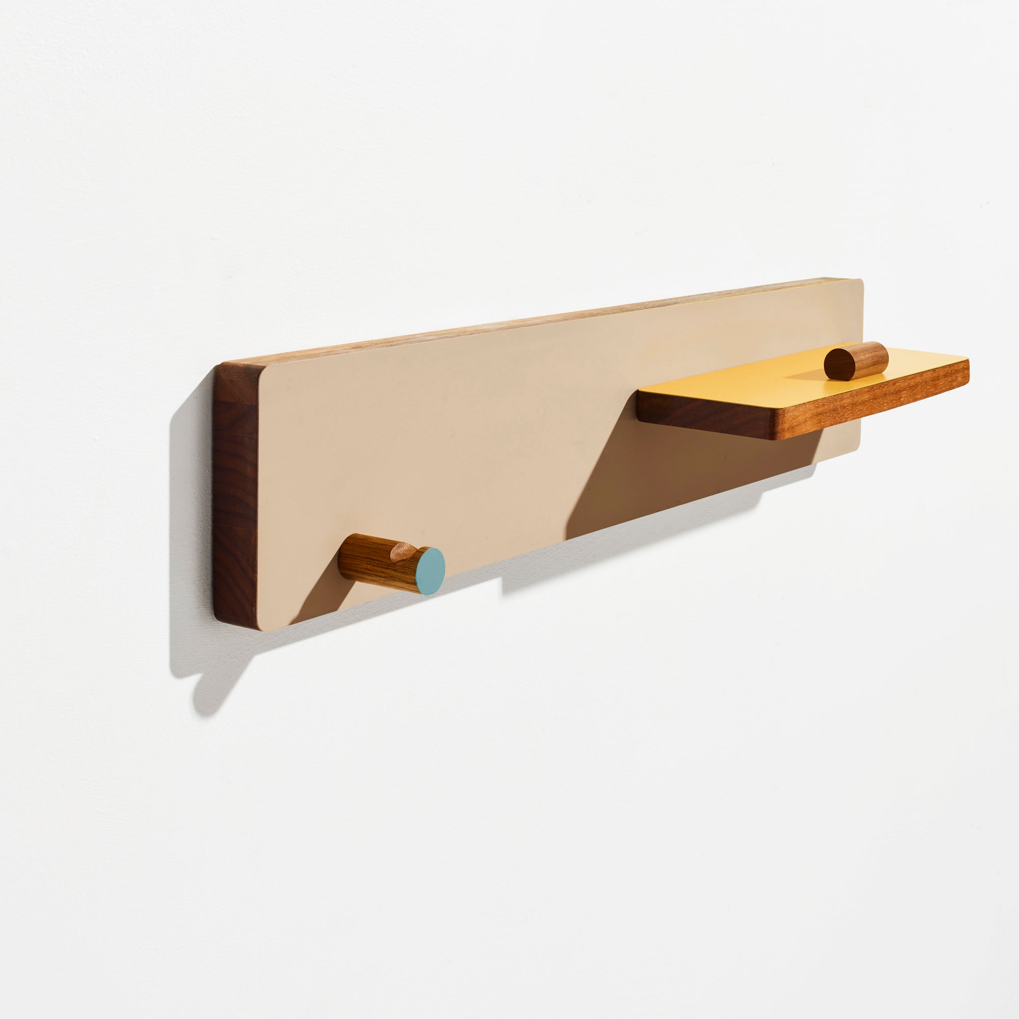 the knife rack-beige