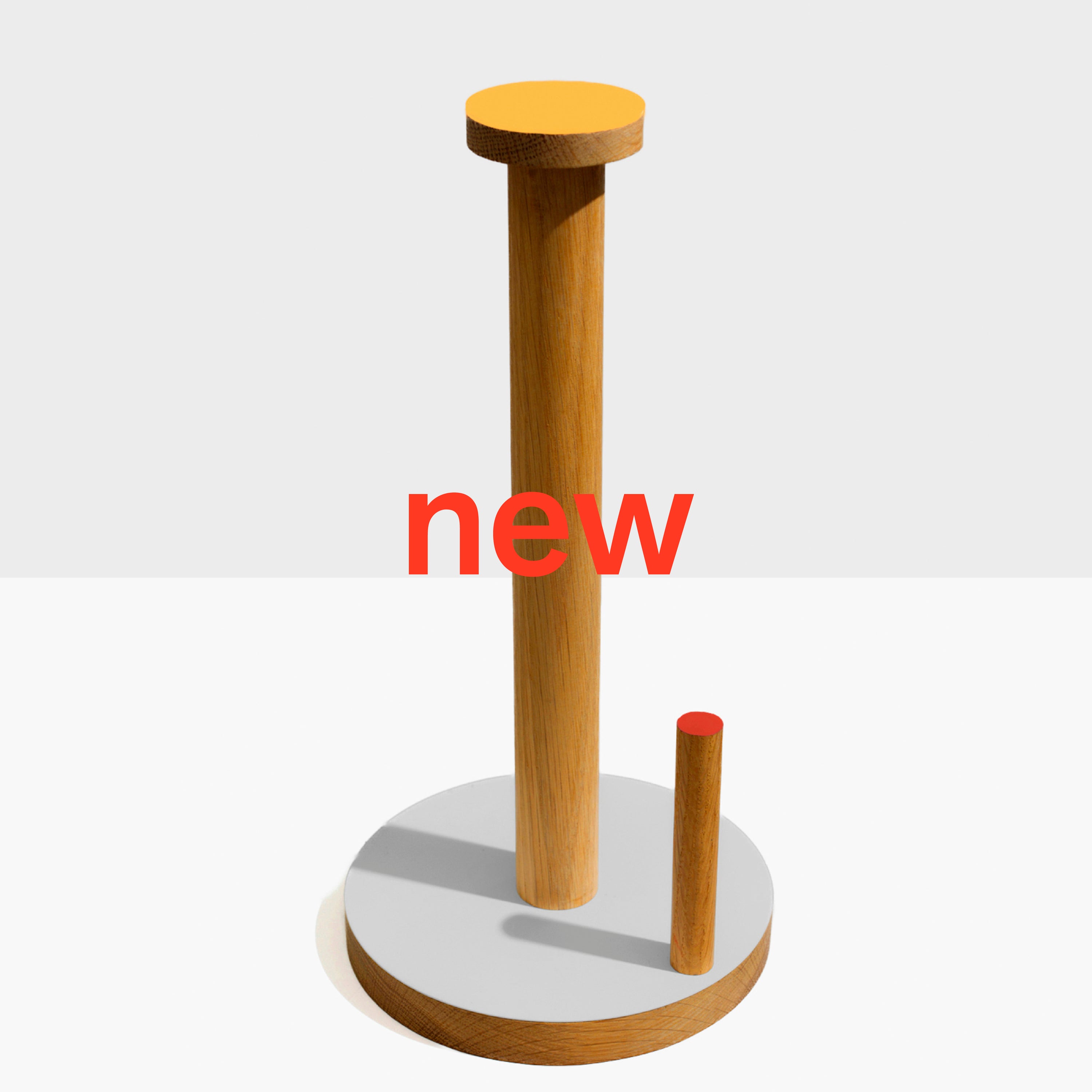 the paper towel keeper - oak/gray