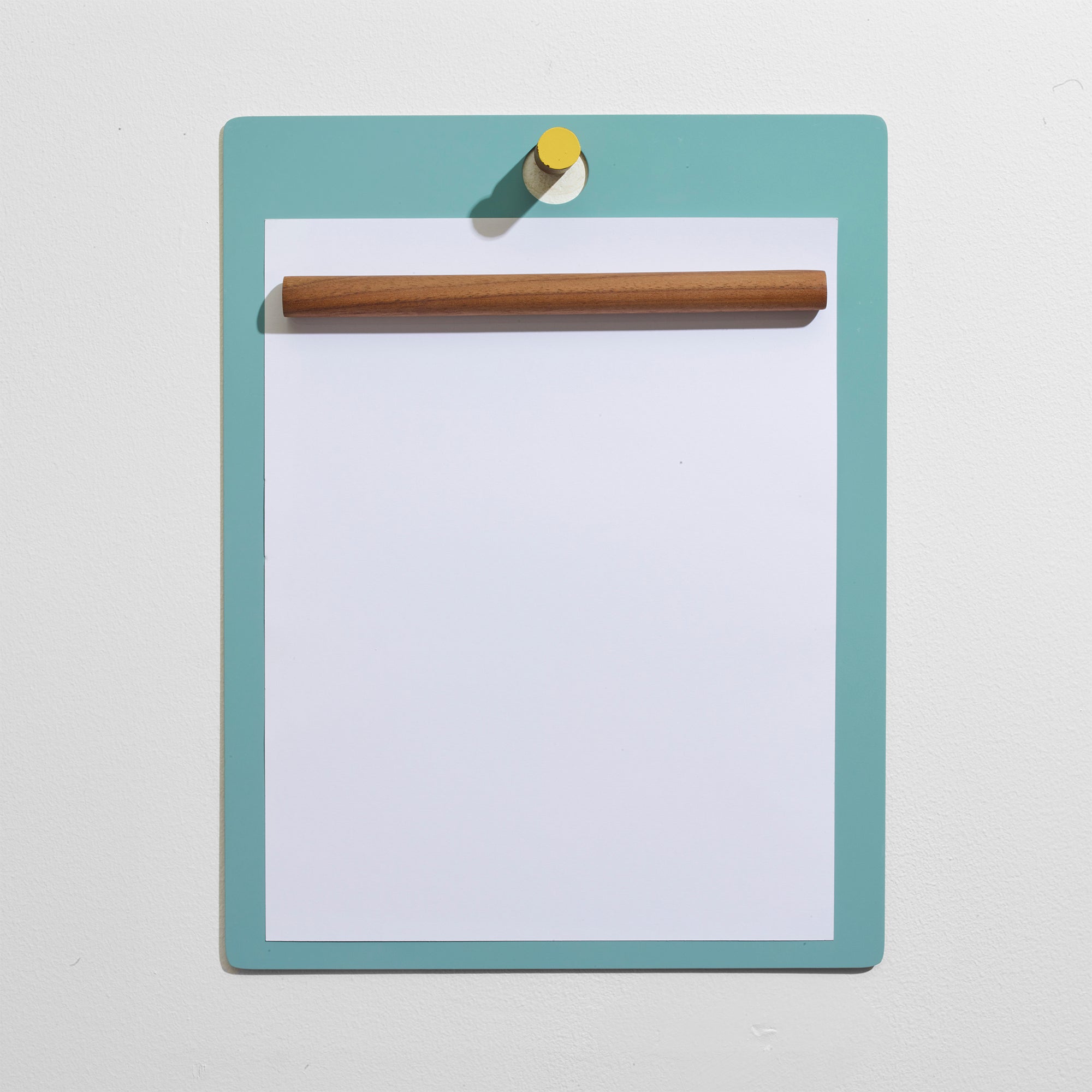 the magnetic clipboard - blue